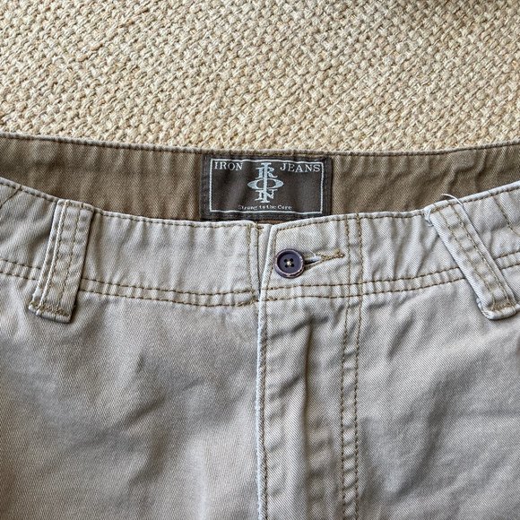 Iron Jean Khaki Cargo Shorts  33 - Picture 2 of 3